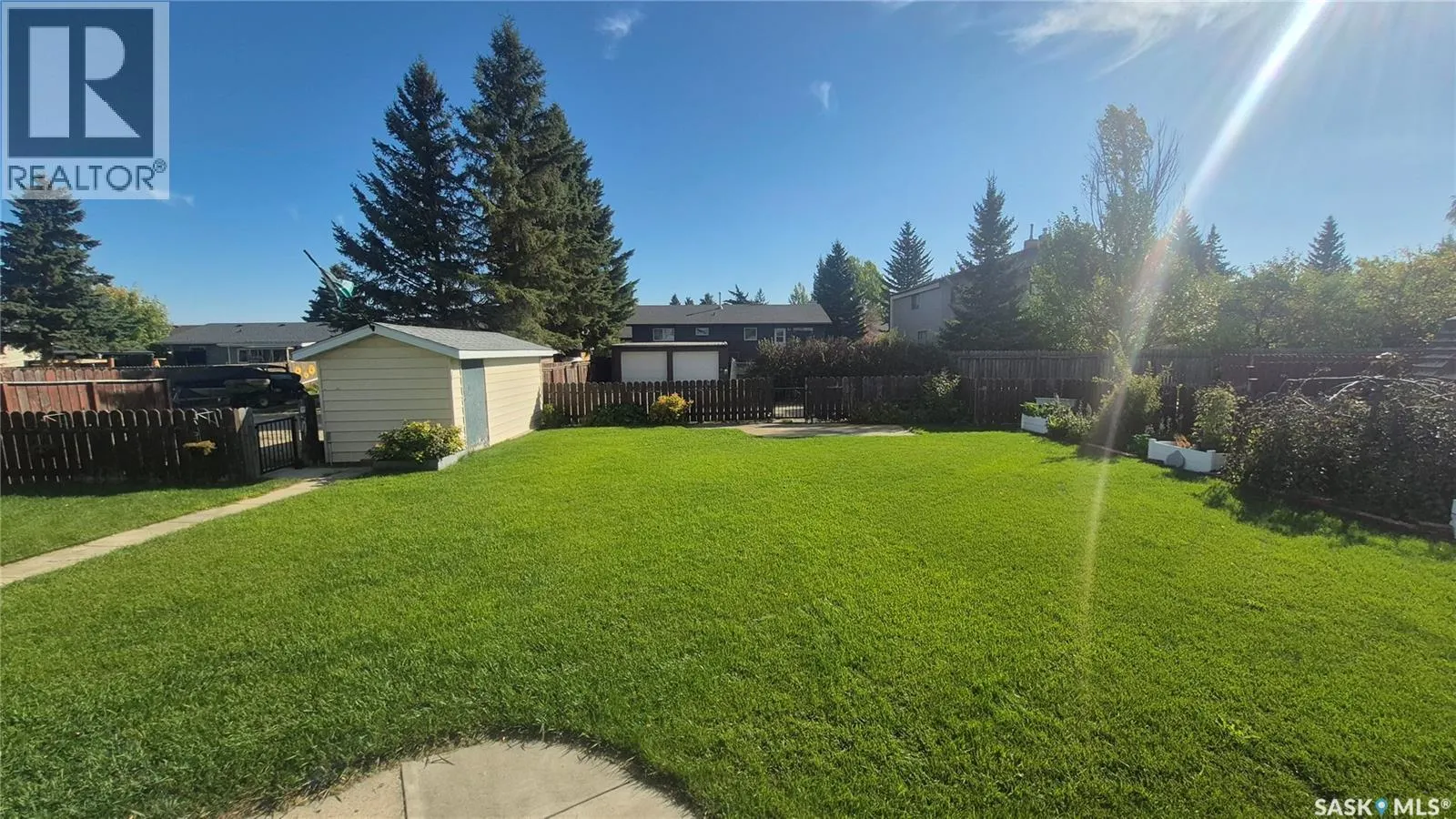 409 Herman CRESCENT