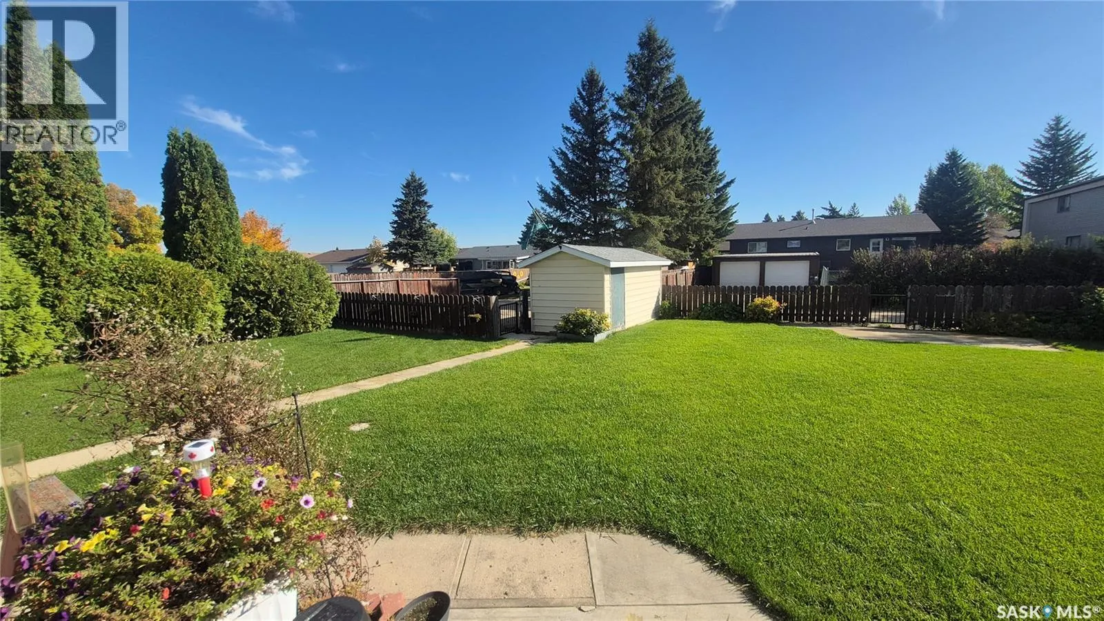 409 Herman CRESCENT