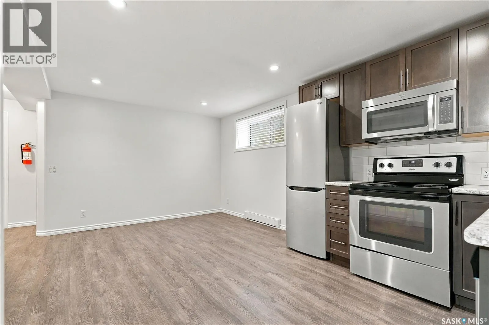 317 G AVENUE S