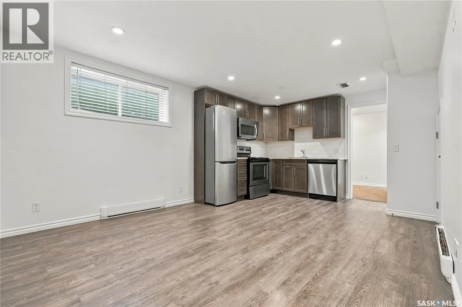 317 G AVENUE S