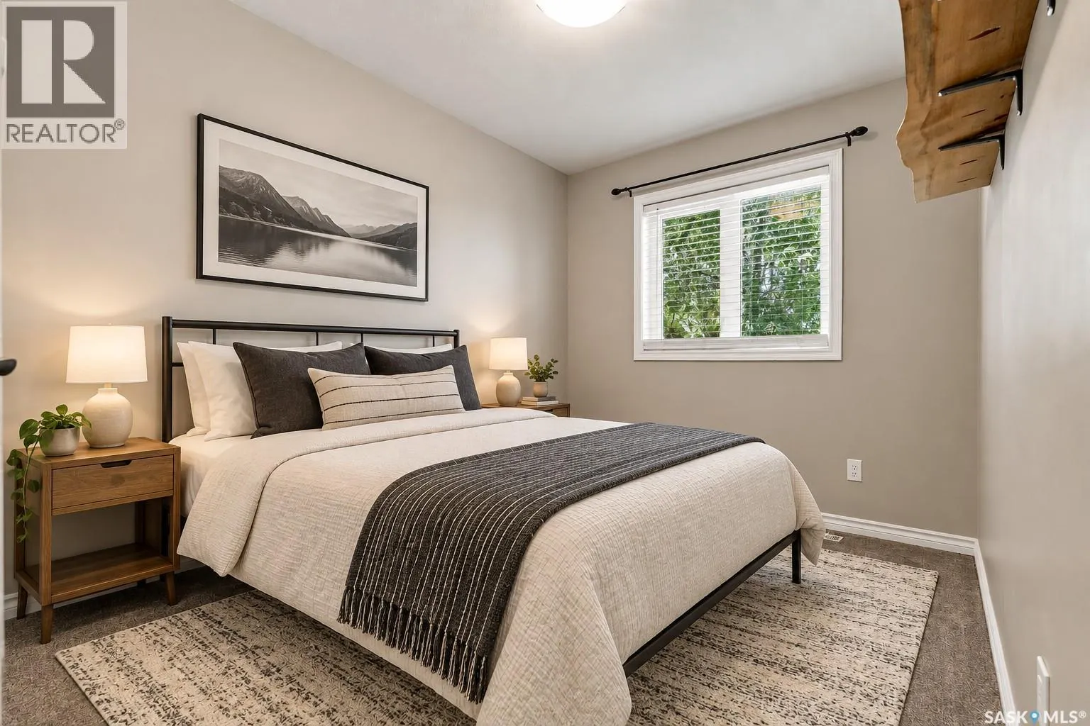 317 G AVENUE S