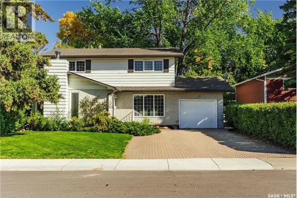 11 Moxon CRESCENT
