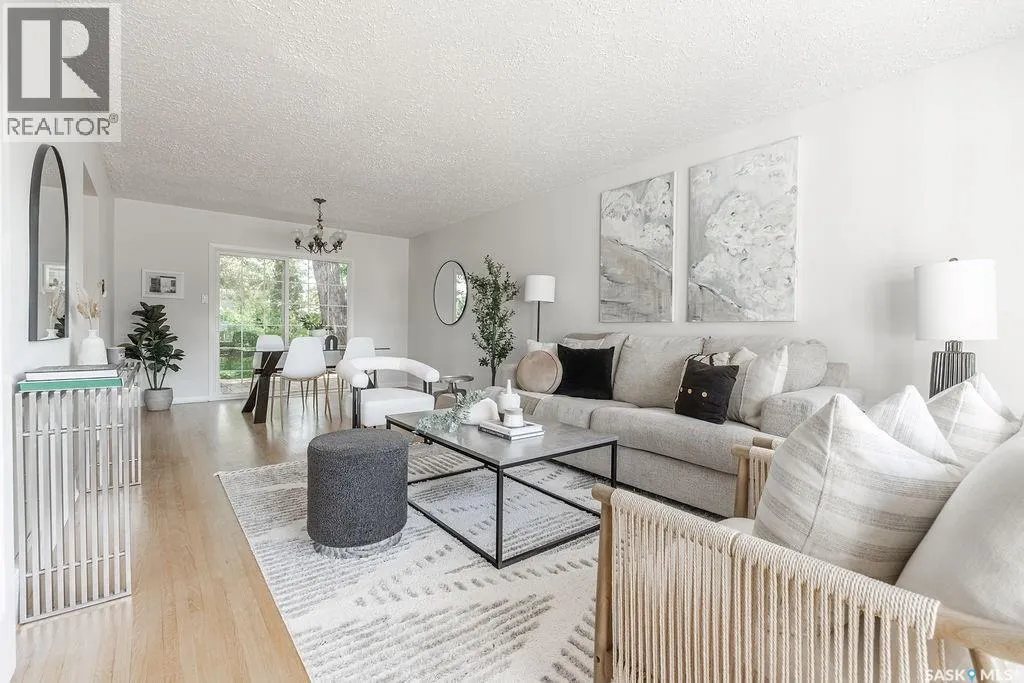 11 Moxon CRESCENT
