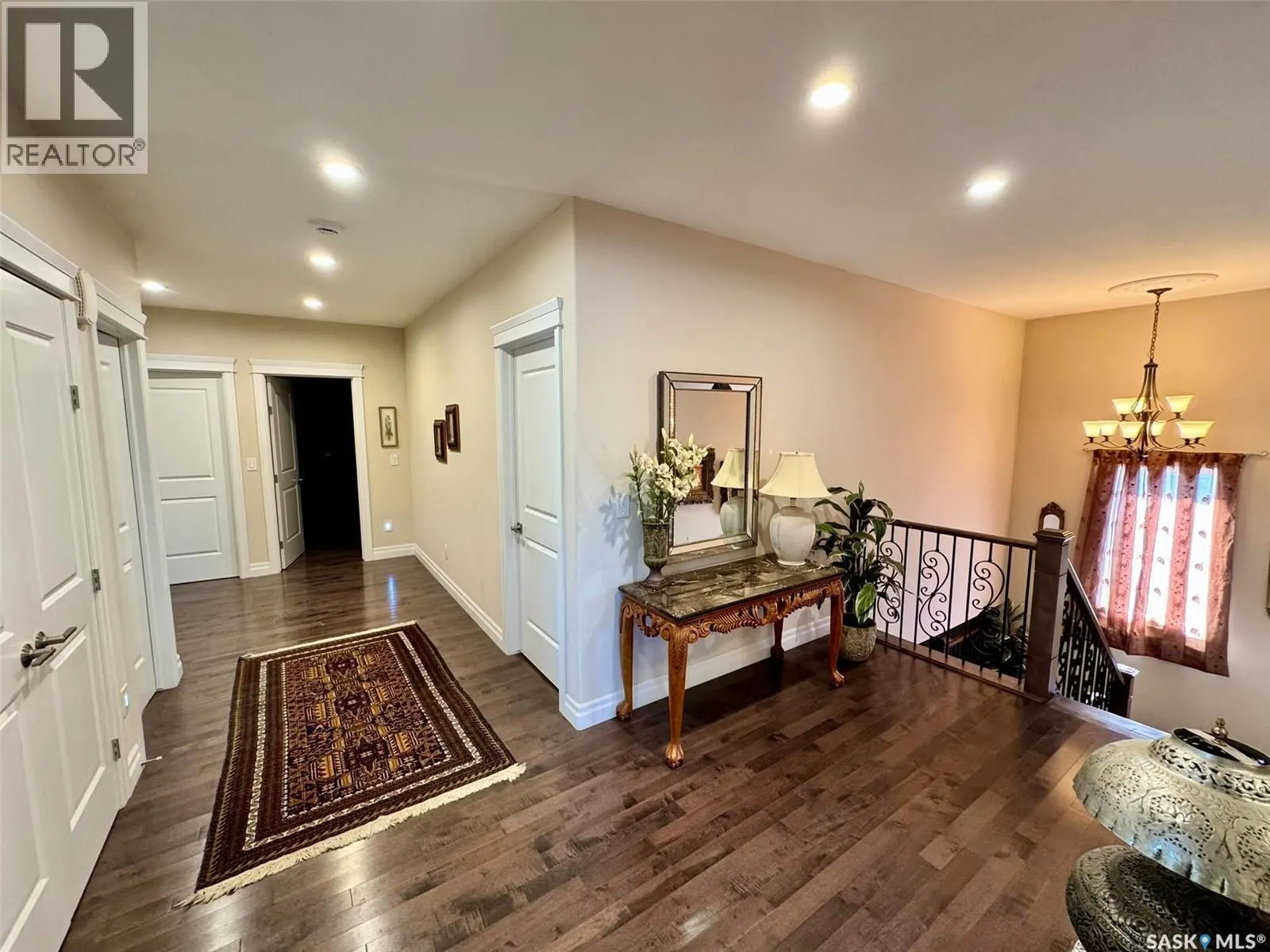 319 Roy CRESCENT