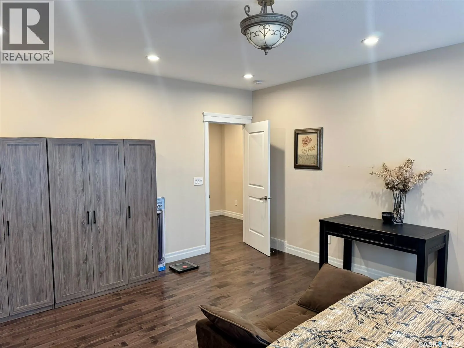 319 Roy CRESCENT