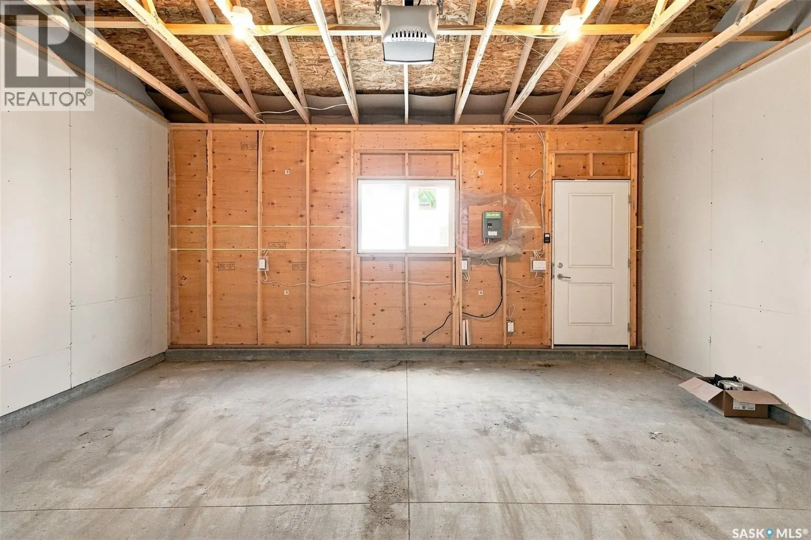 3043 Brighton COMMON