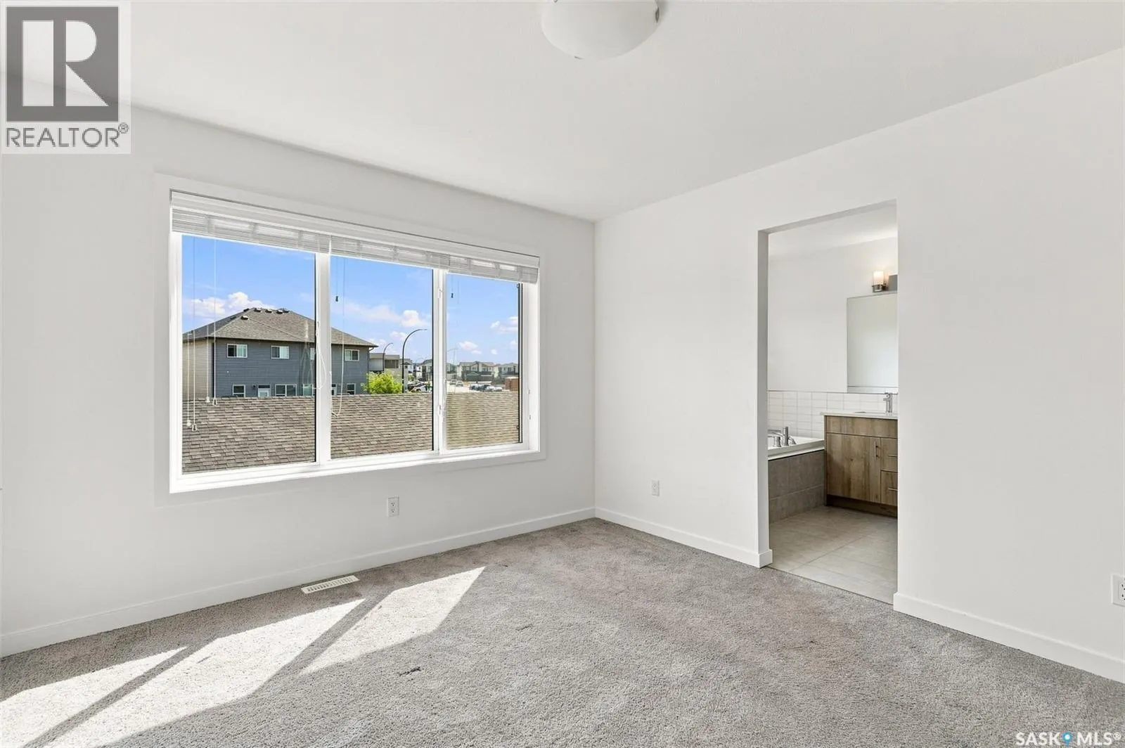 3043 Brighton COMMON