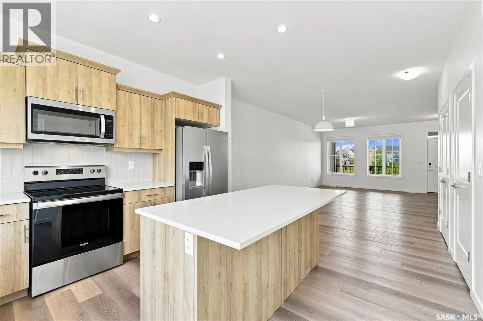 3043 Brighton COMMON