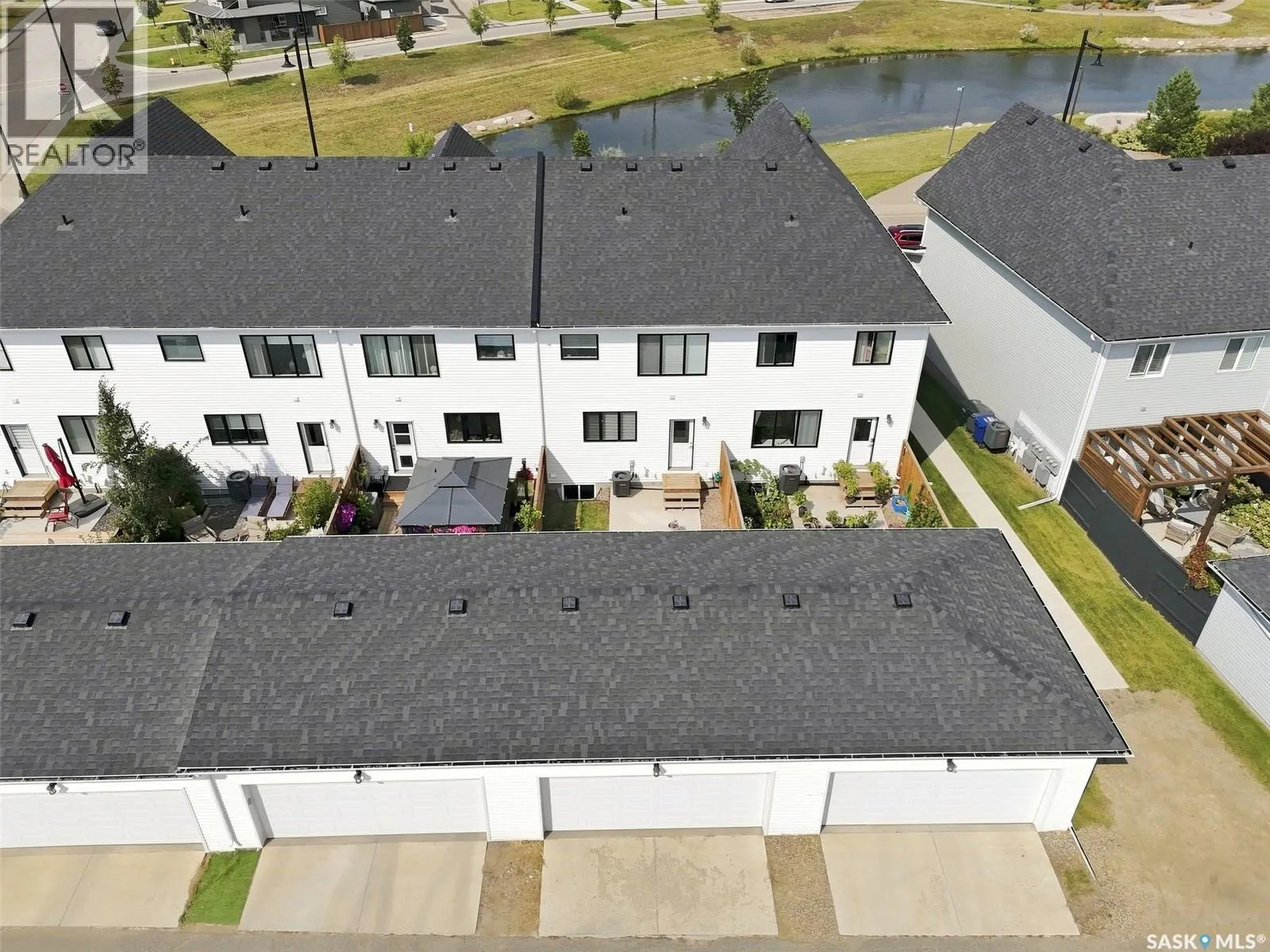 3043 Brighton COMMON