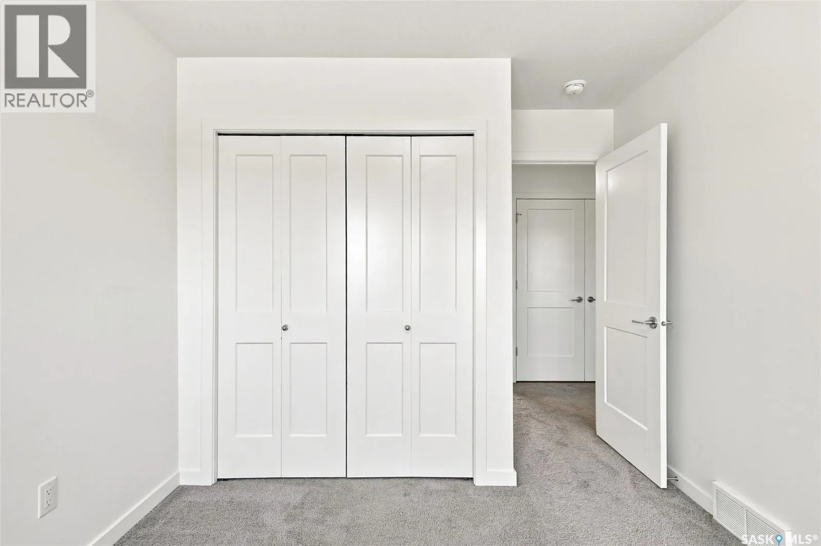 3043 Brighton COMMON