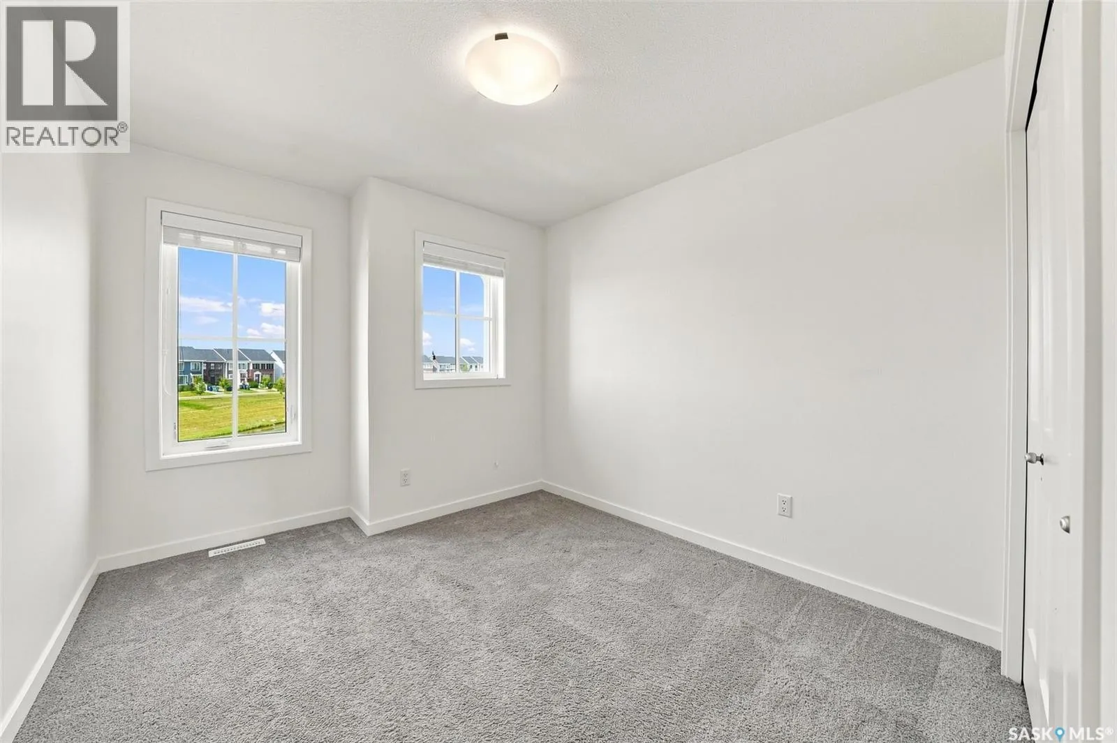 3043 Brighton COMMON
