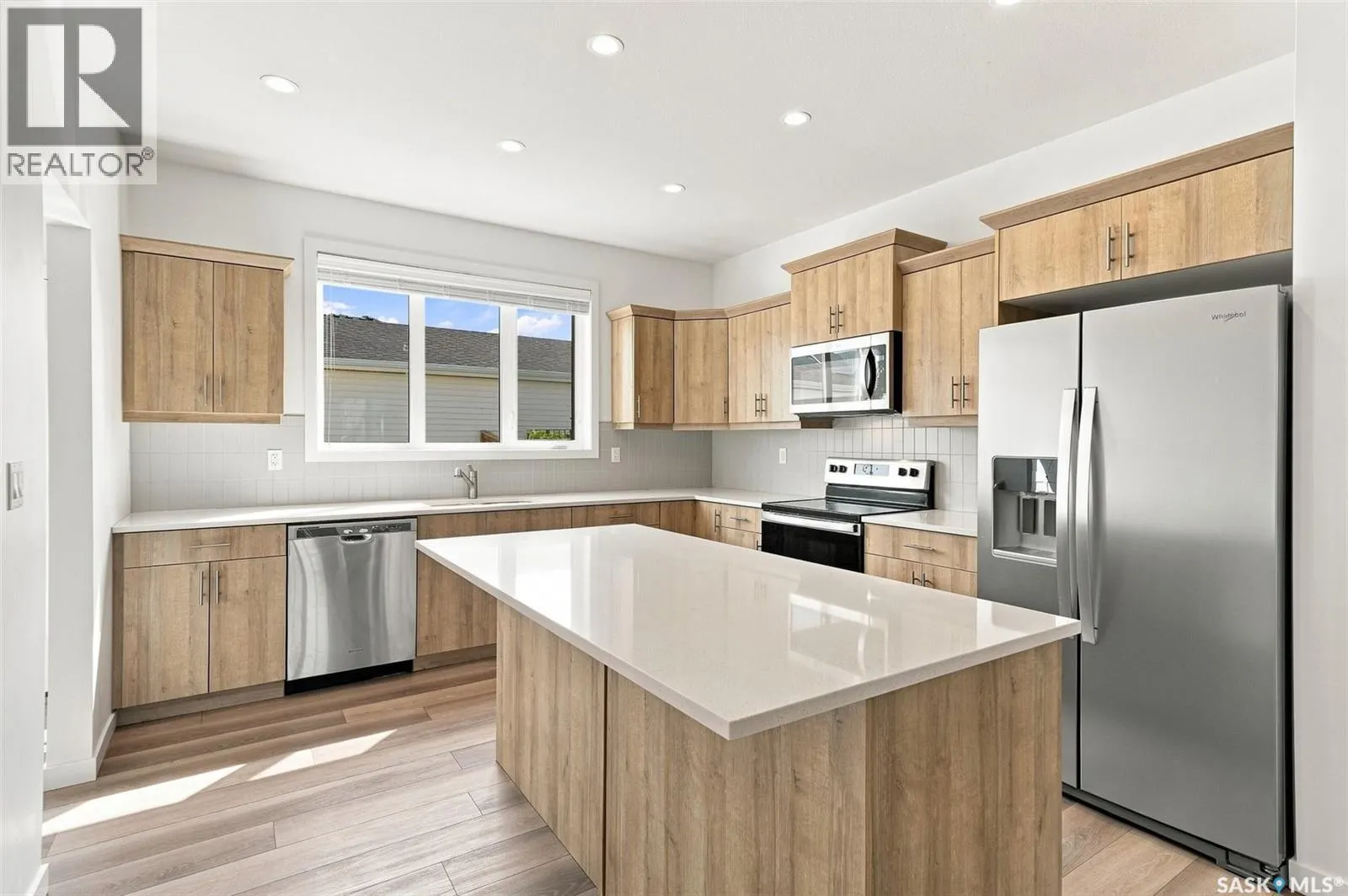 3043 Brighton COMMON