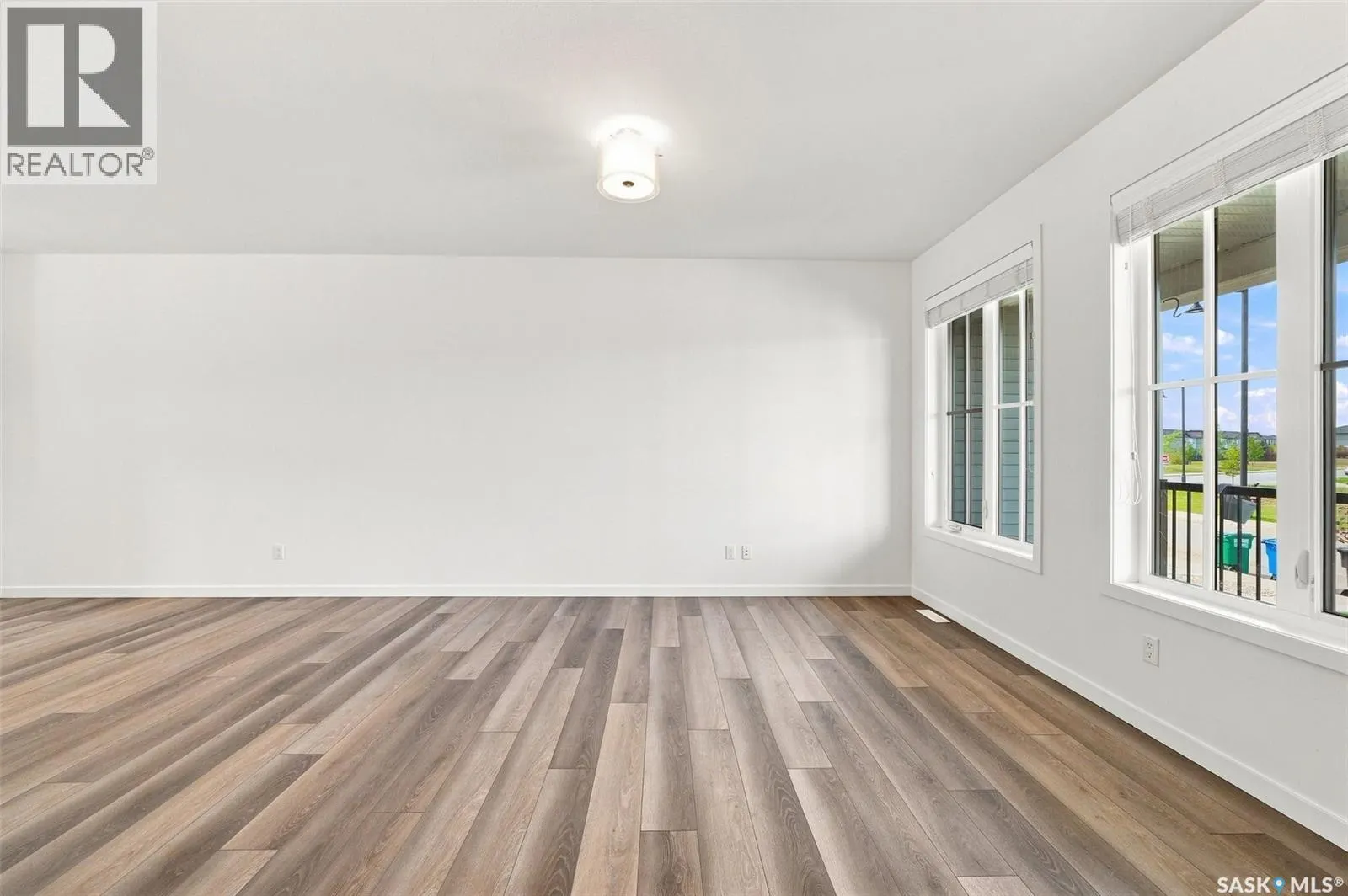3043 Brighton COMMON