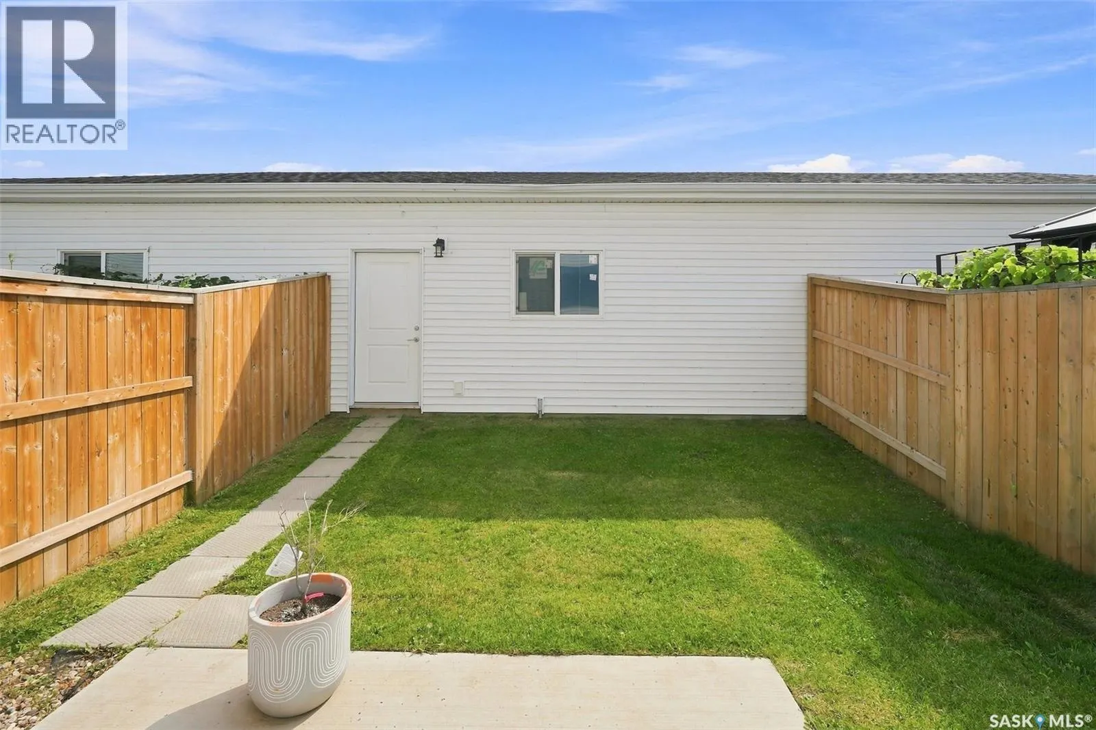 3043 Brighton COMMON