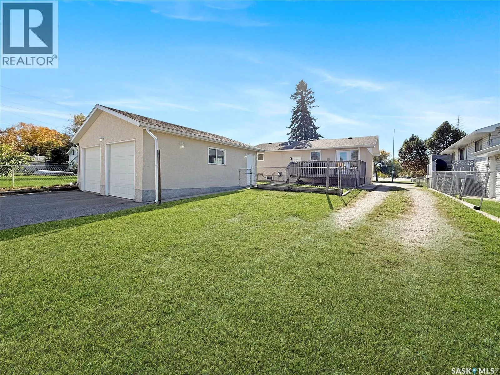 384 28th STREET W