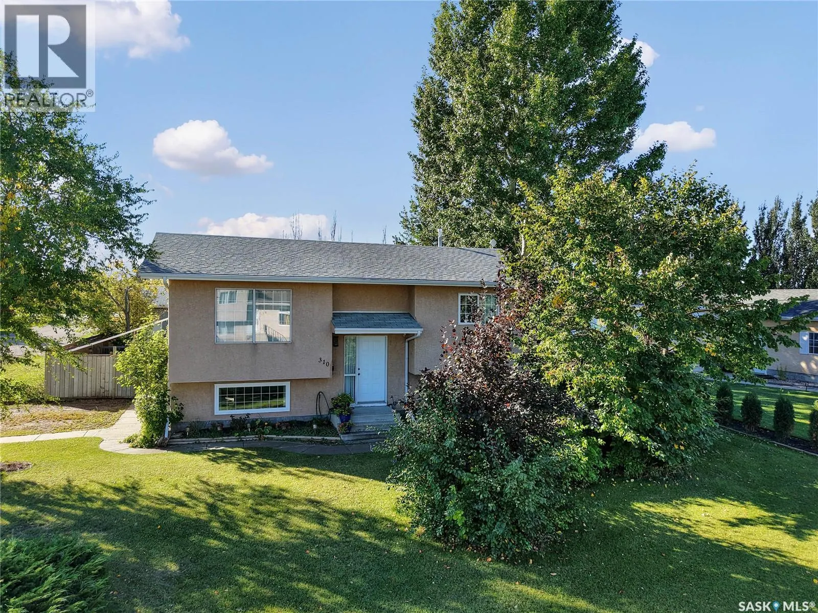 310 4th STREET