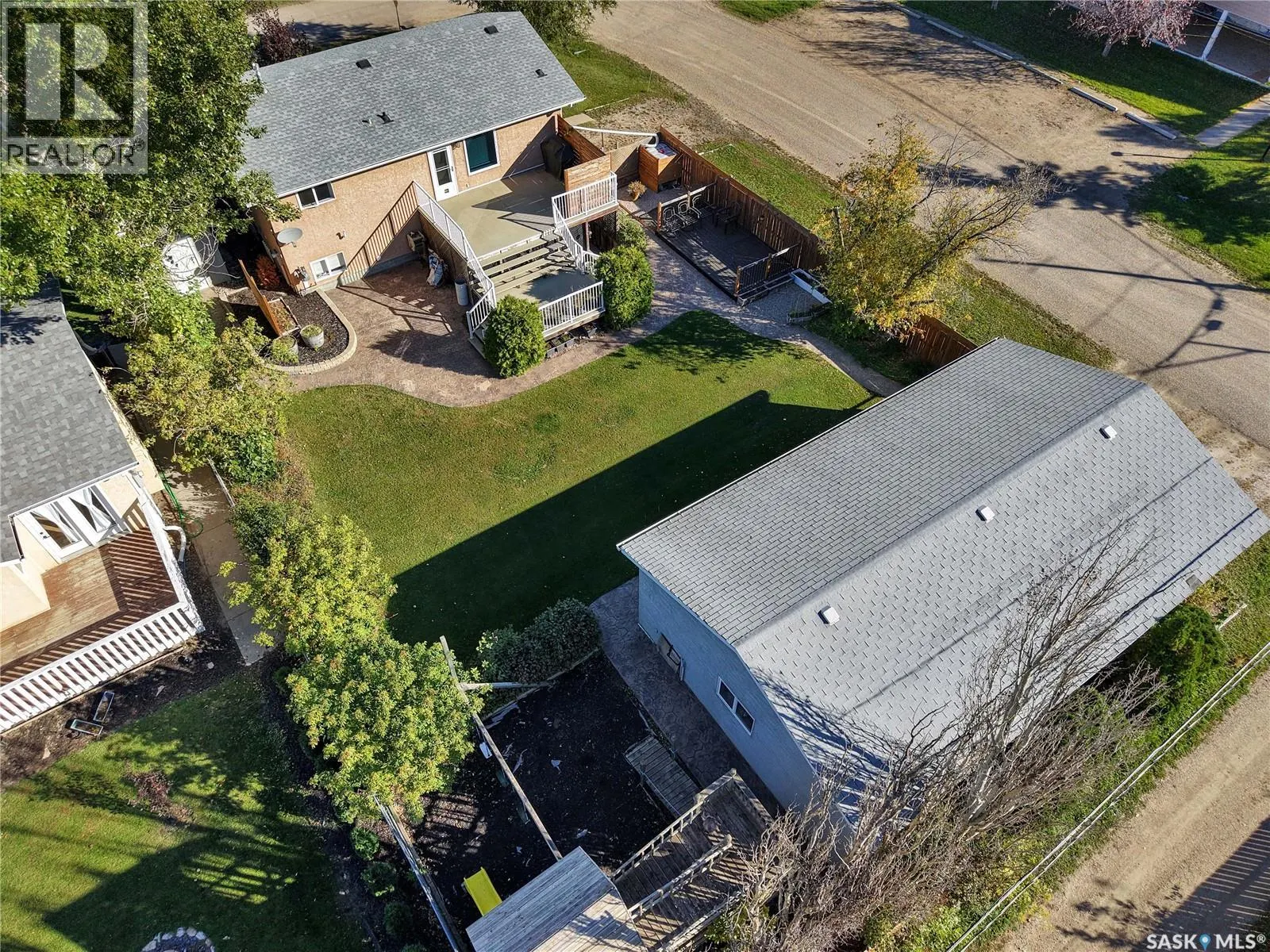310 4th STREET