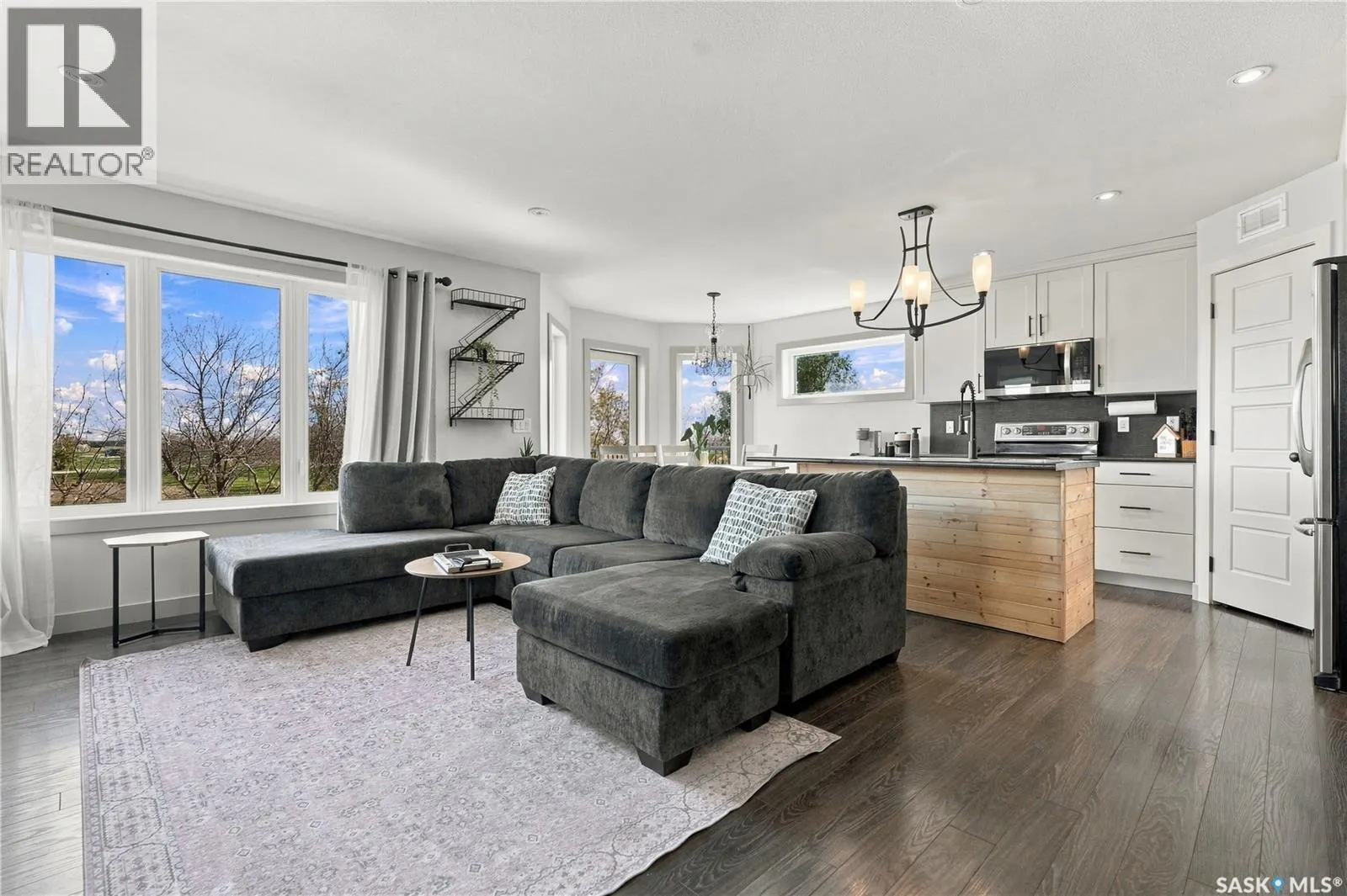 206 Parkview COVE