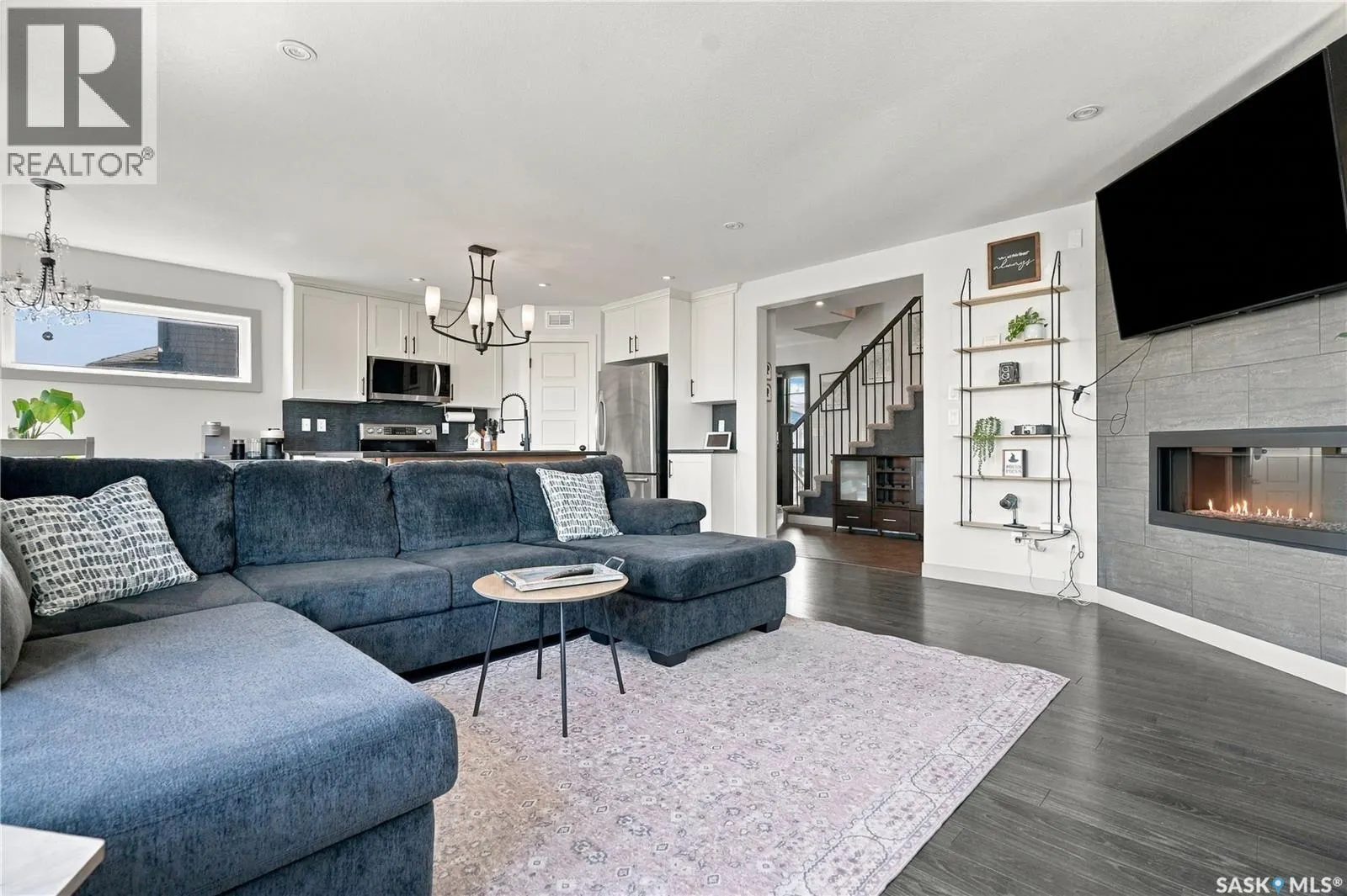 206 Parkview COVE