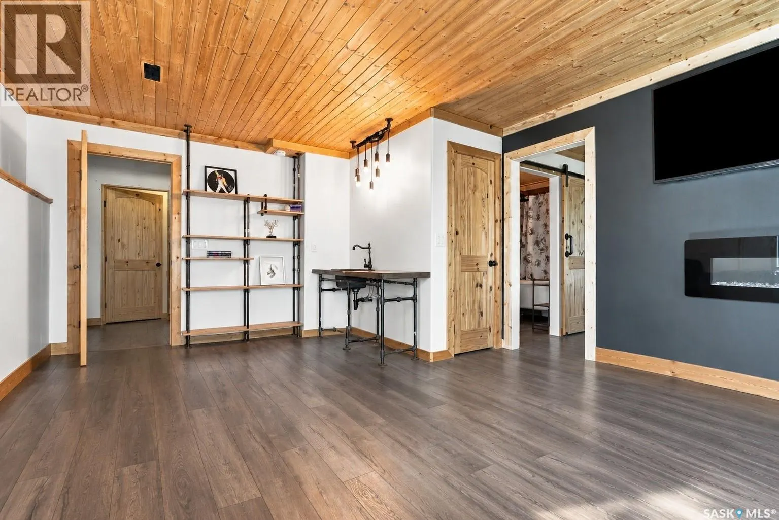 206 Parkview COVE