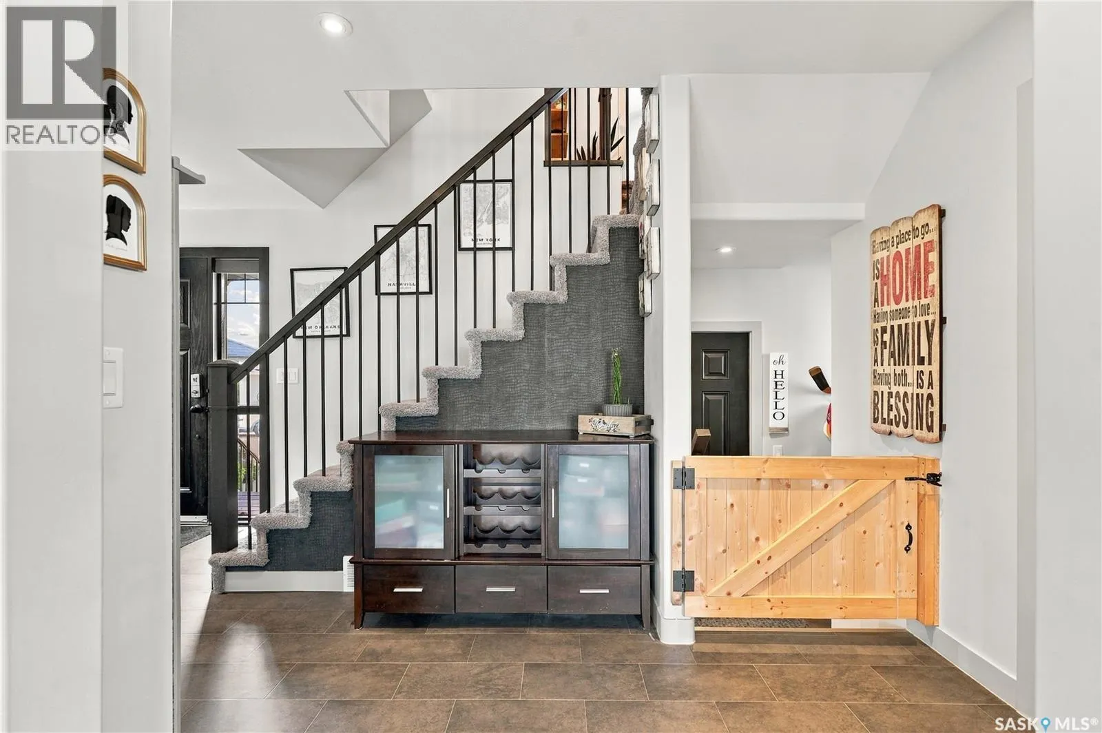 206 Parkview COVE
