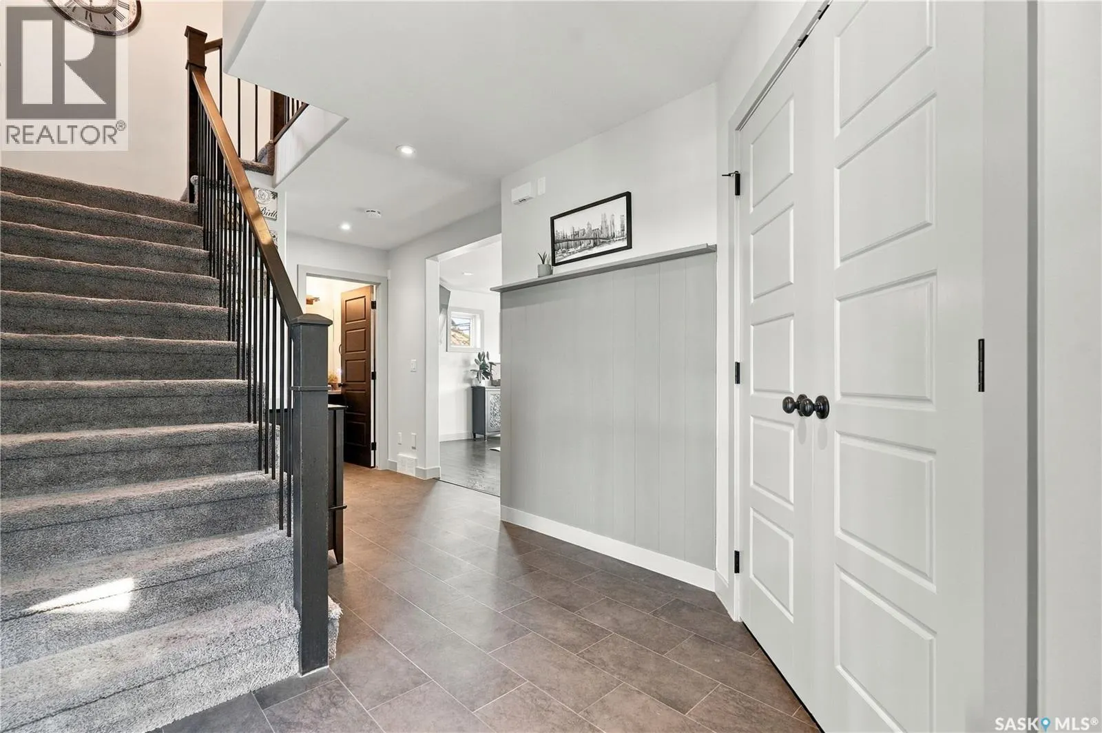 206 Parkview COVE