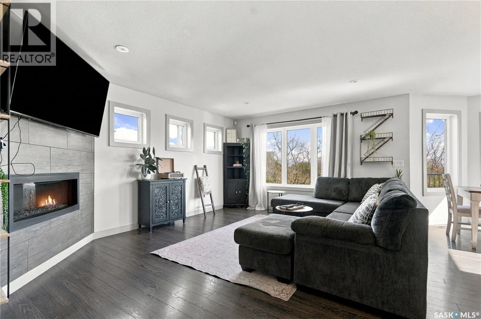206 Parkview COVE