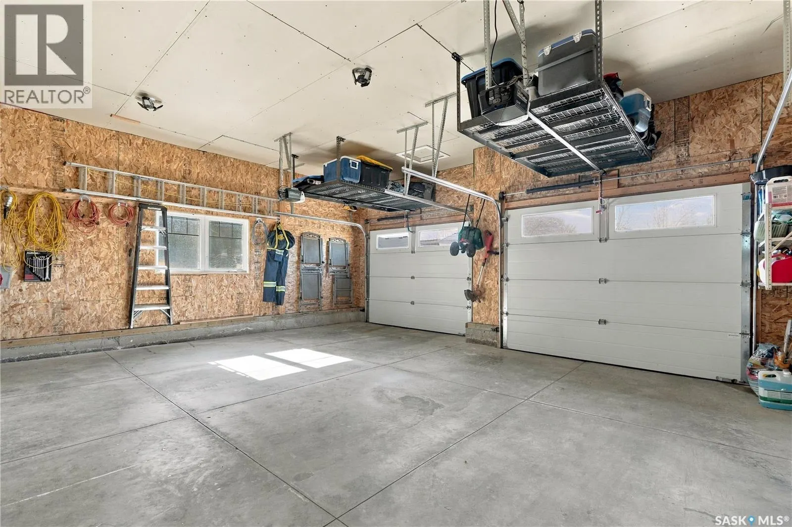 206 Parkview COVE