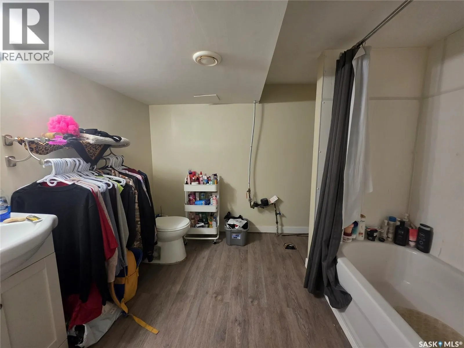 1436 Wascana STREET