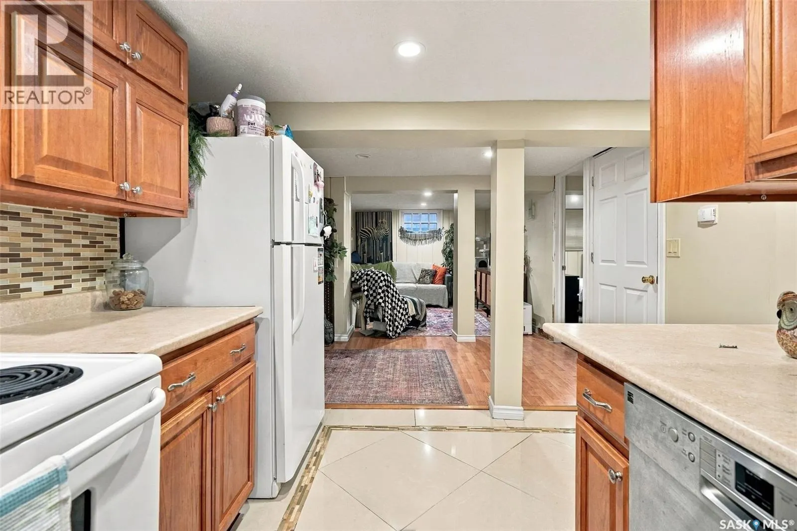 131 Connaught CRESCENT