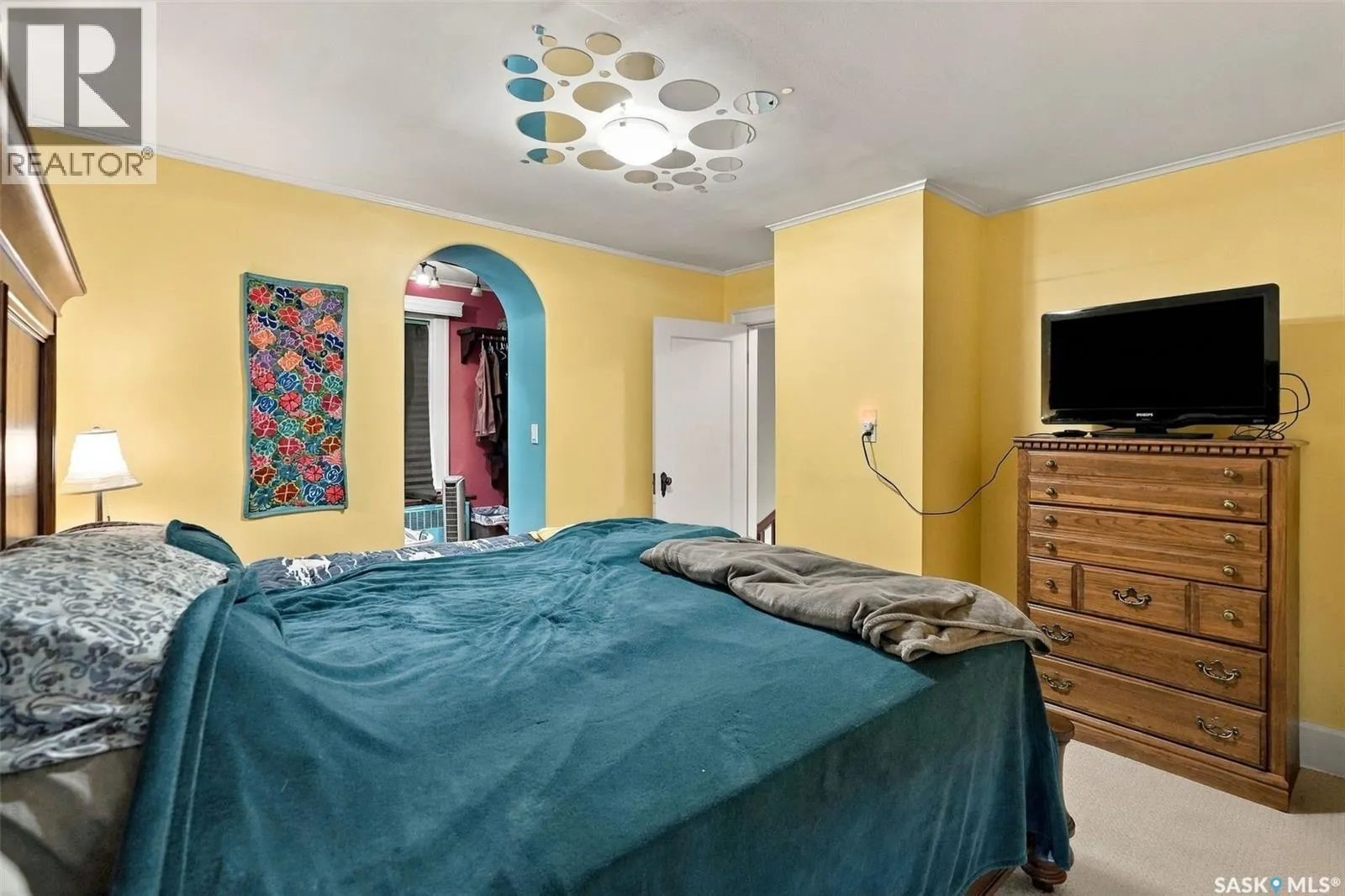 131 Connaught CRESCENT