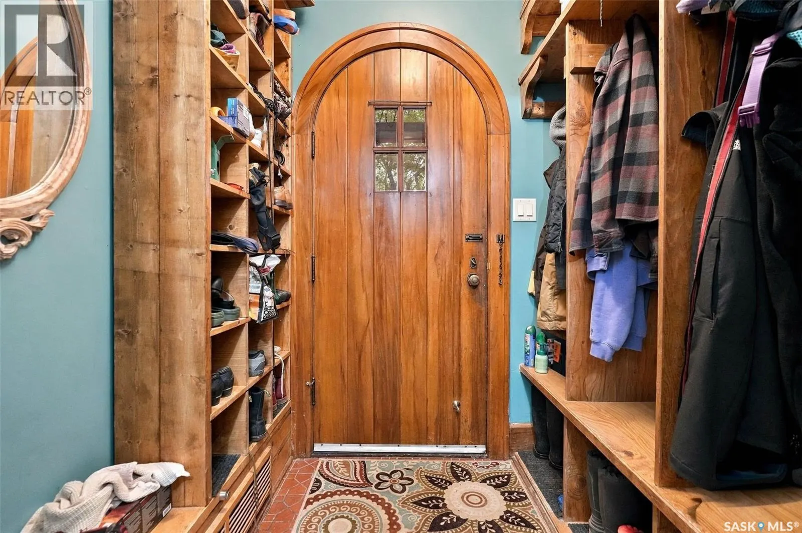 131 Connaught CRESCENT