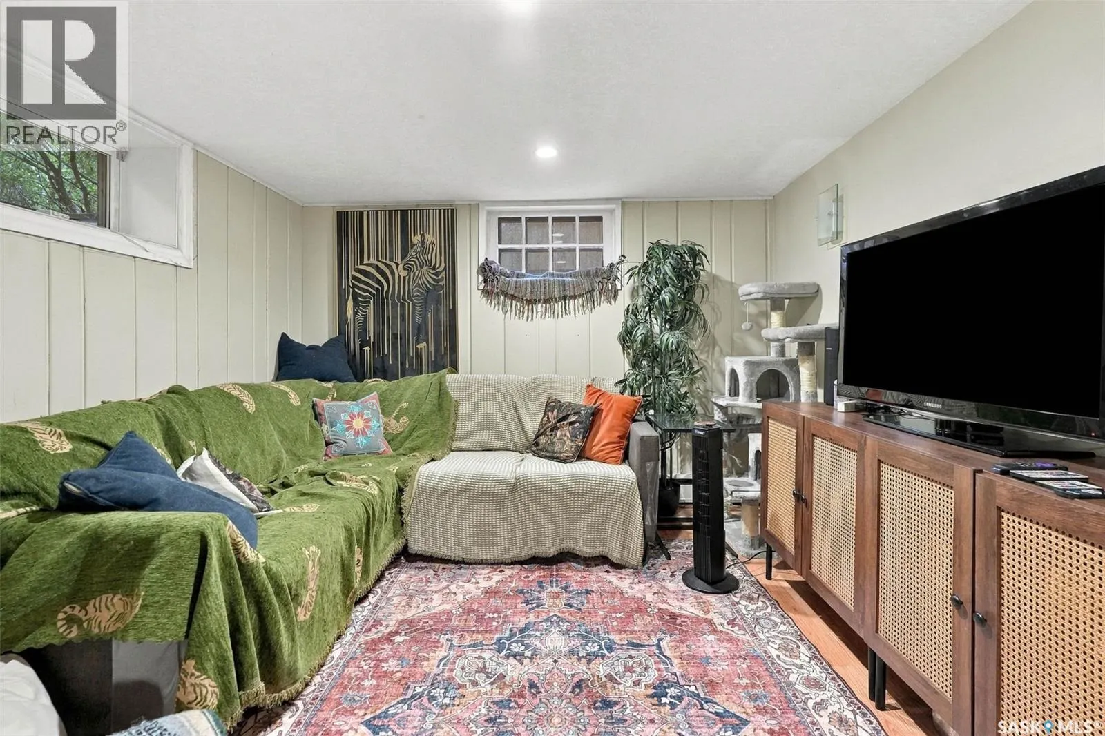 131 Connaught CRESCENT
