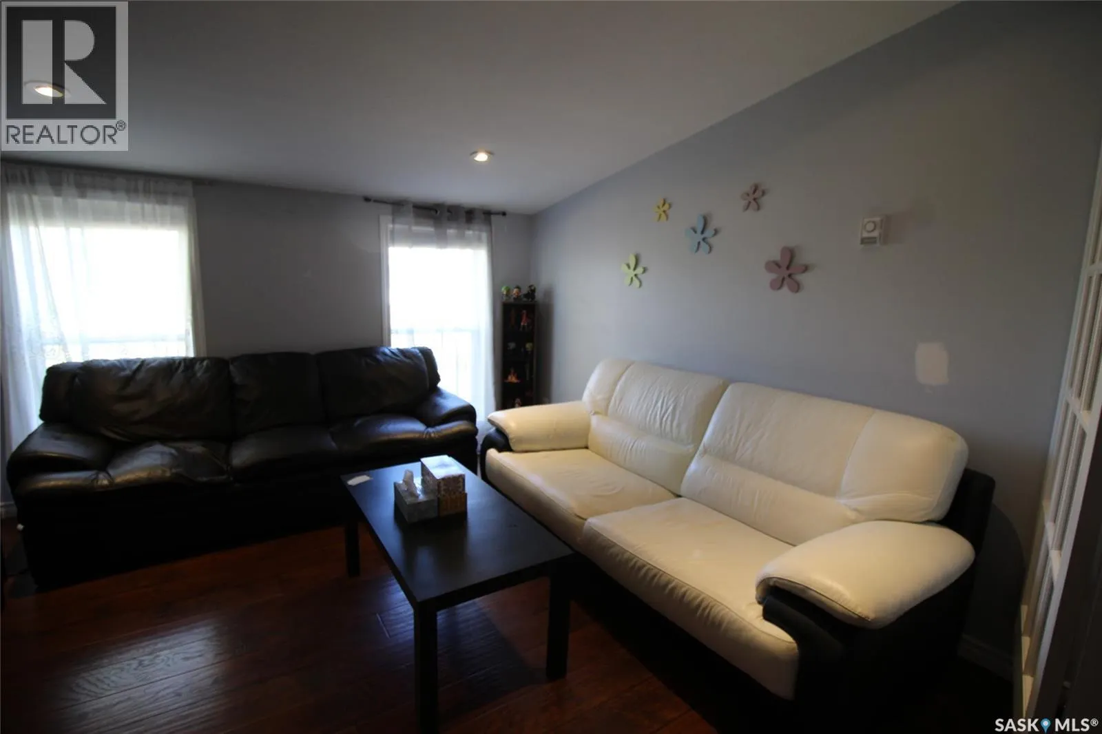 3027 Norman PLACE