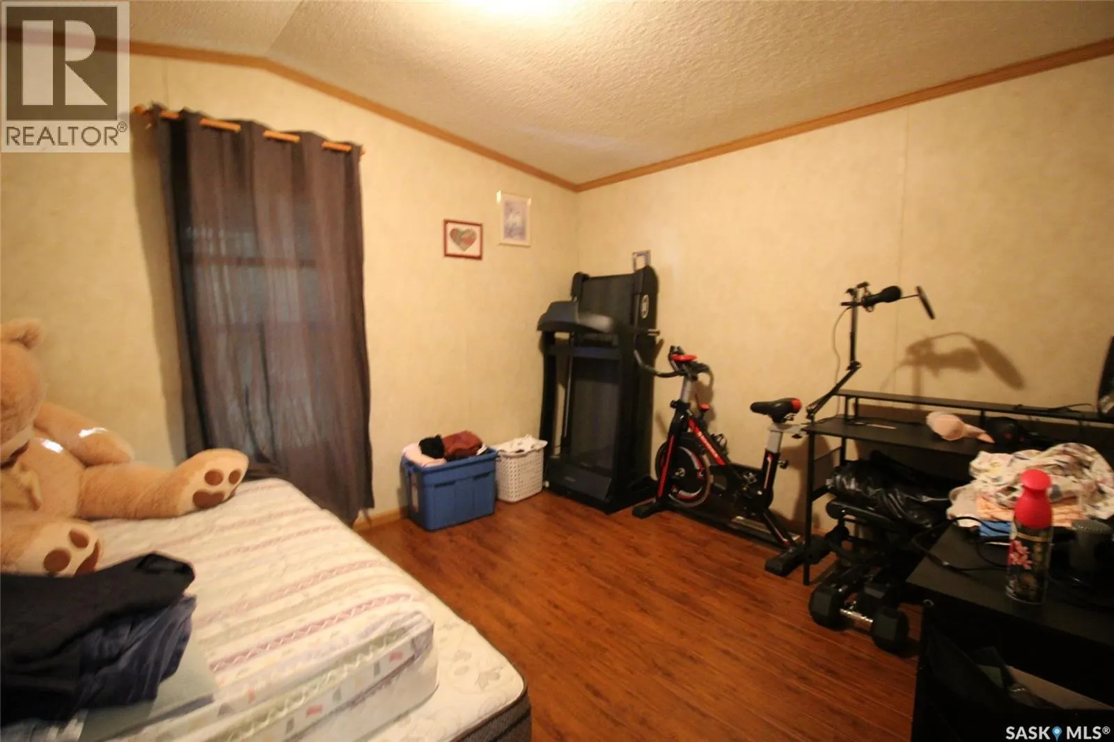 3027 Norman PLACE