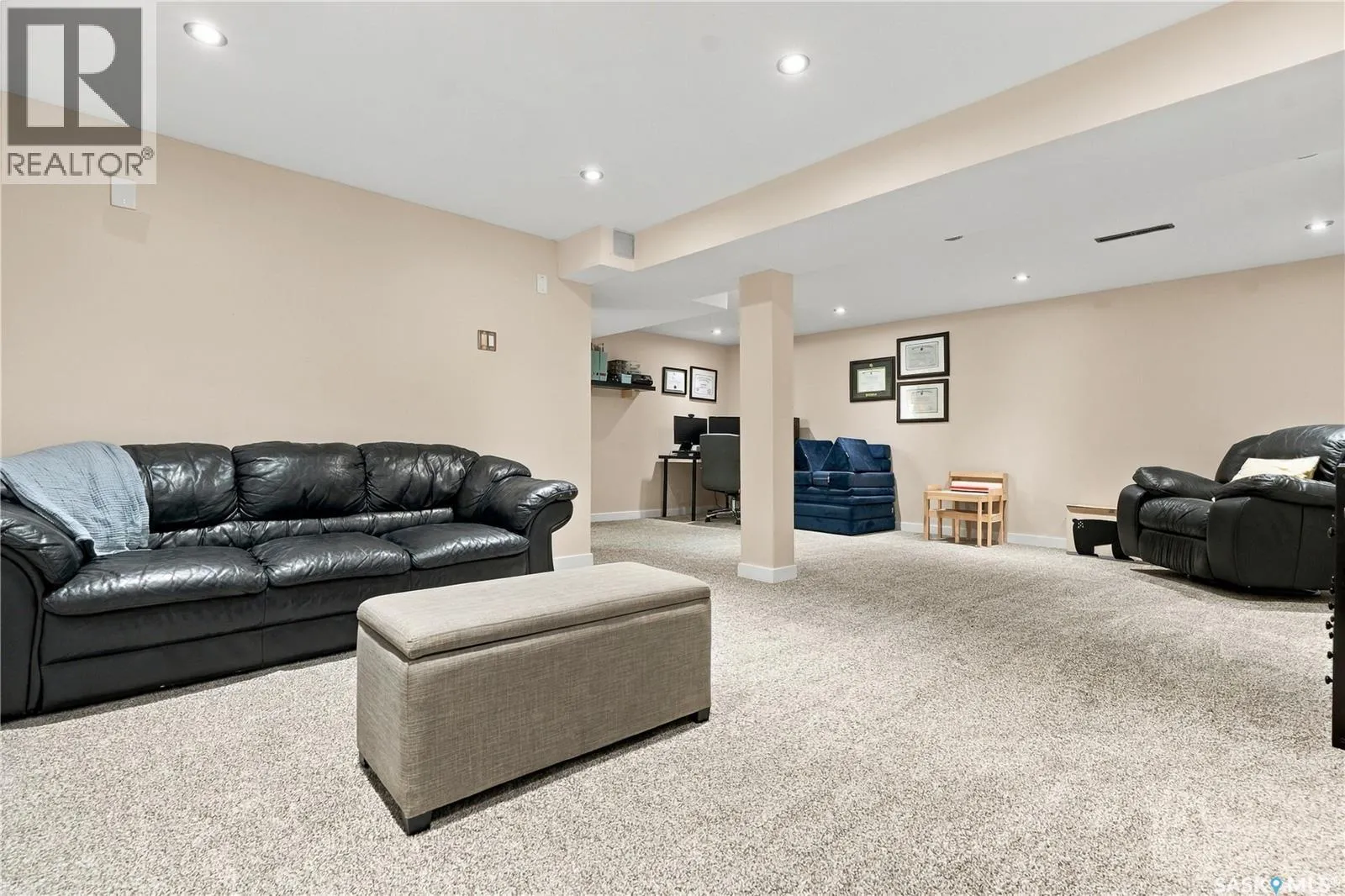 20 Pinder CRESCENT
