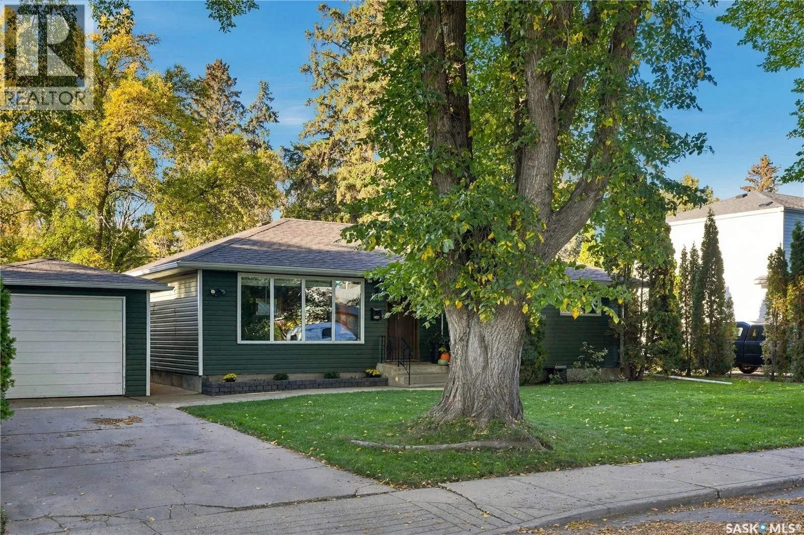 20 Pinder CRESCENT