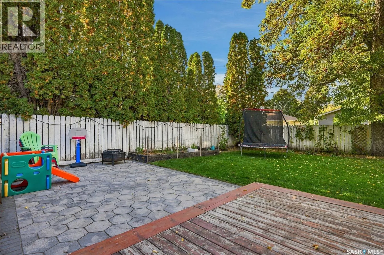 20 Pinder CRESCENT