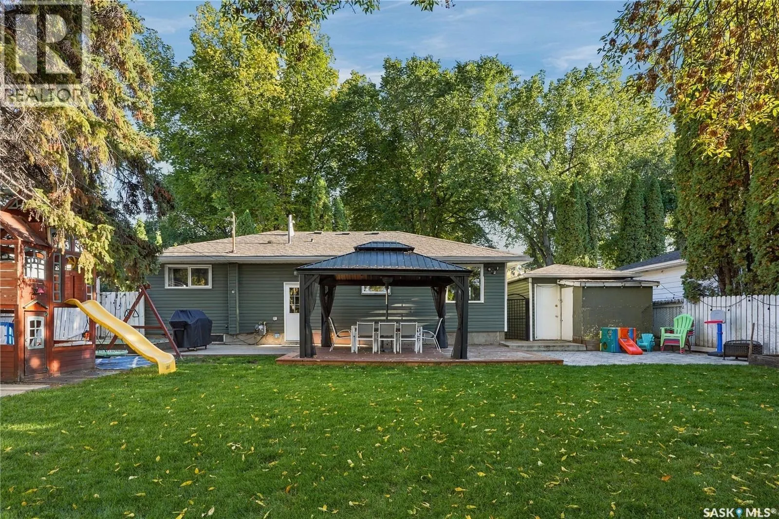 20 Pinder CRESCENT