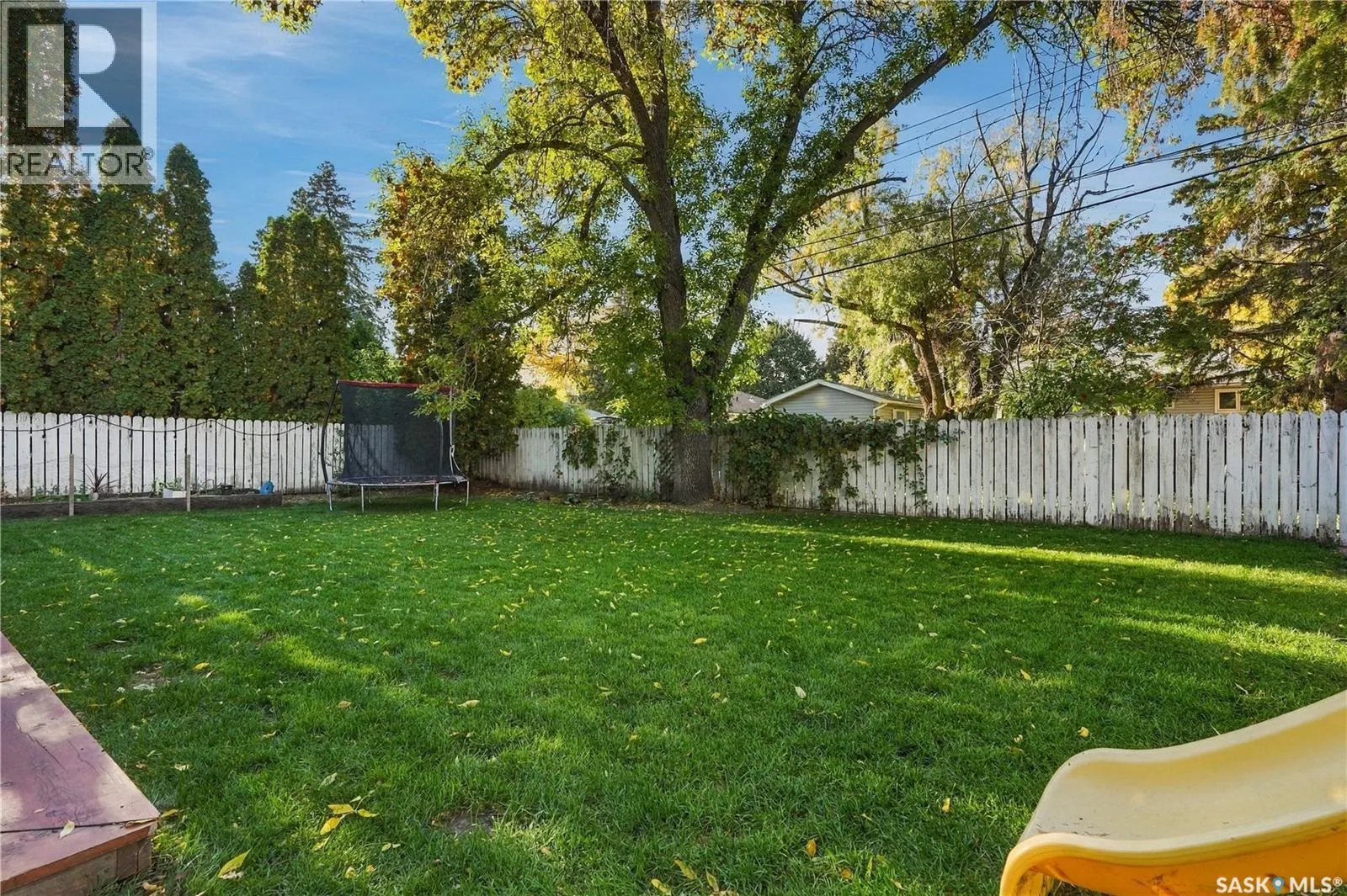 20 Pinder CRESCENT
