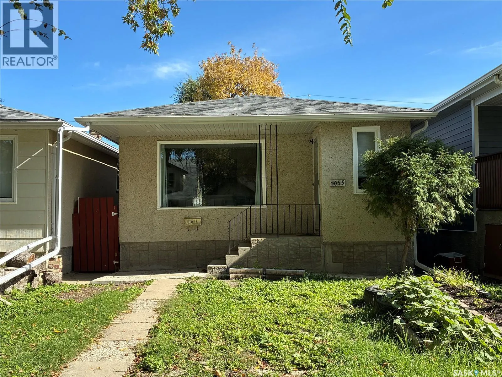 1055 Cameron STREET