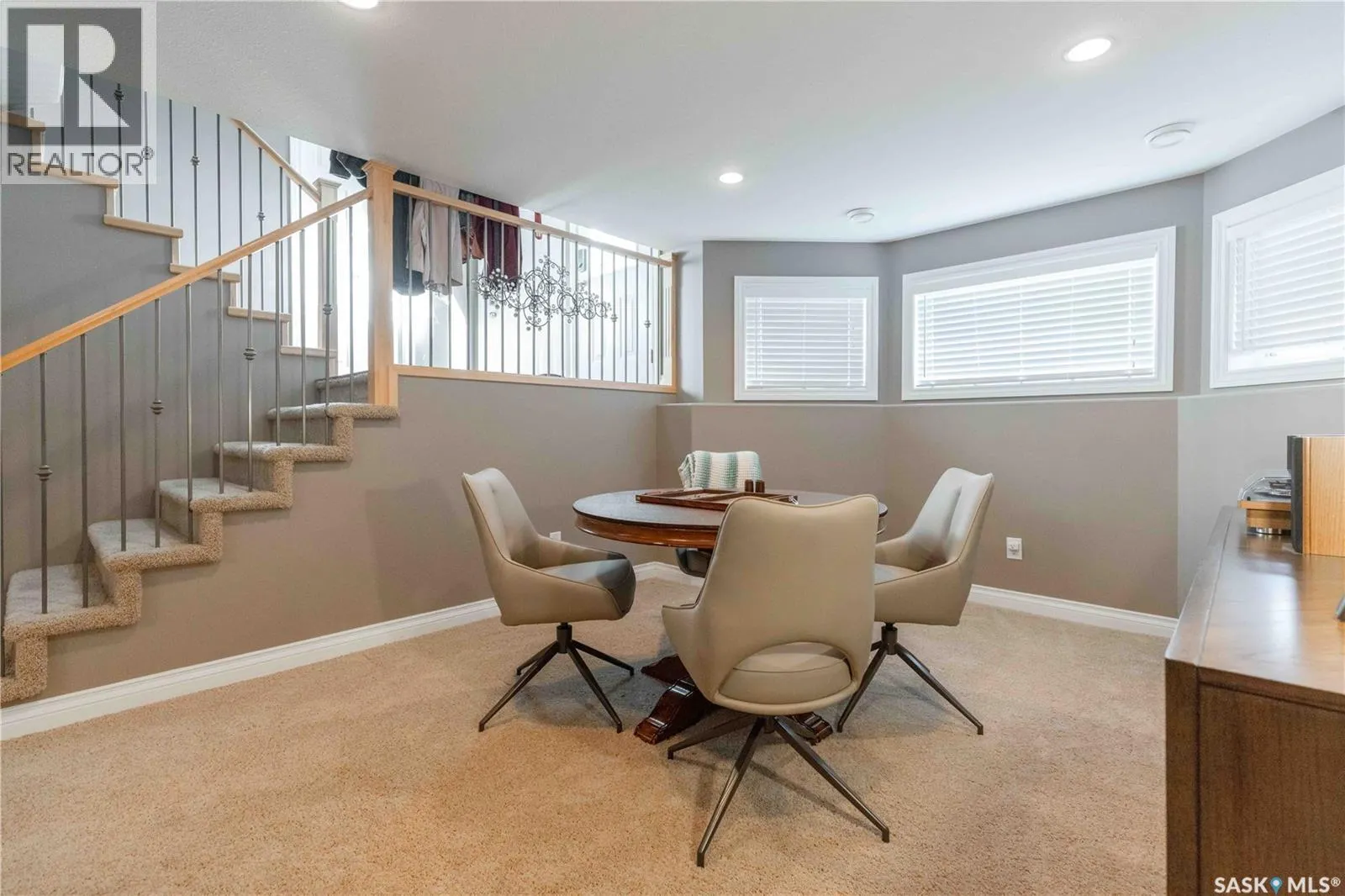 316 Lakeridge DRIVE