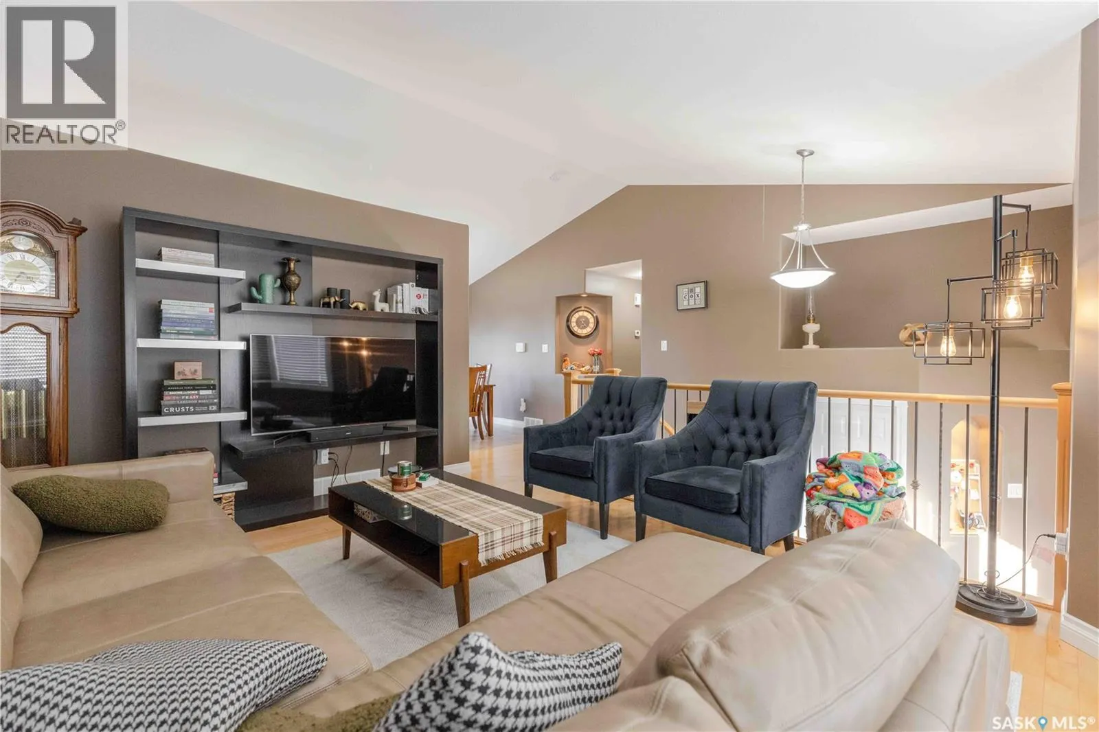316 Lakeridge DRIVE