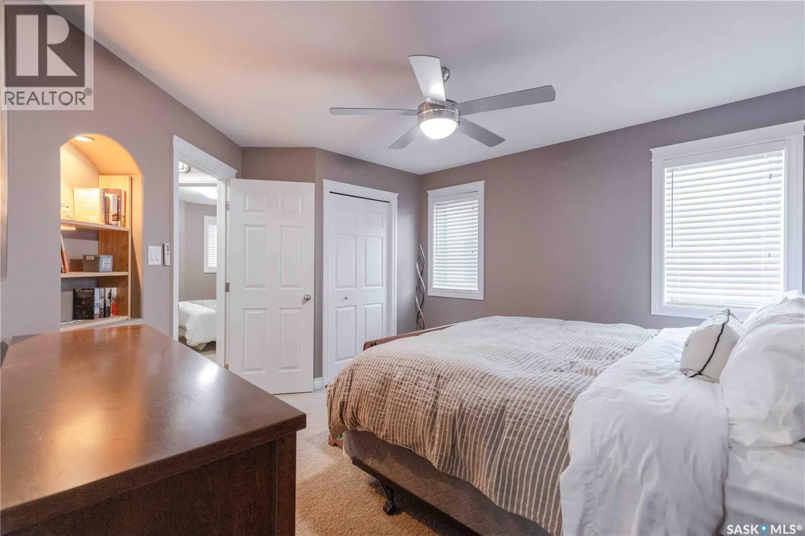 316 Lakeridge DRIVE