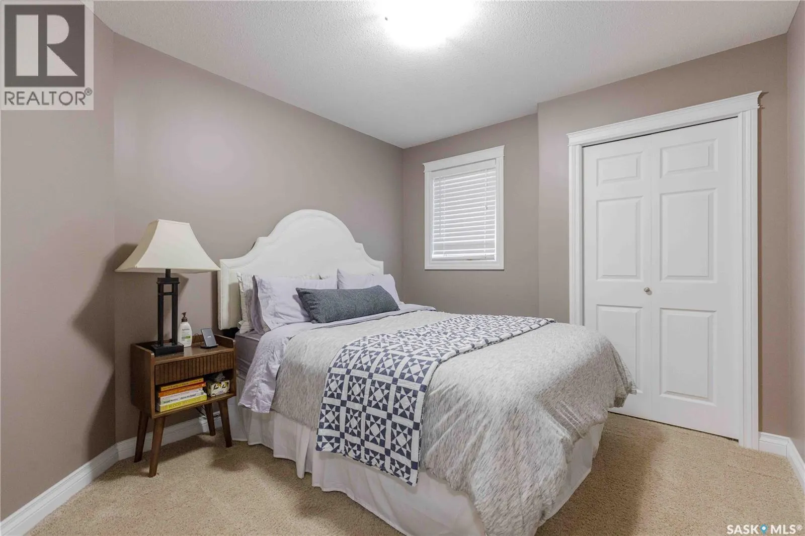 316 Lakeridge DRIVE