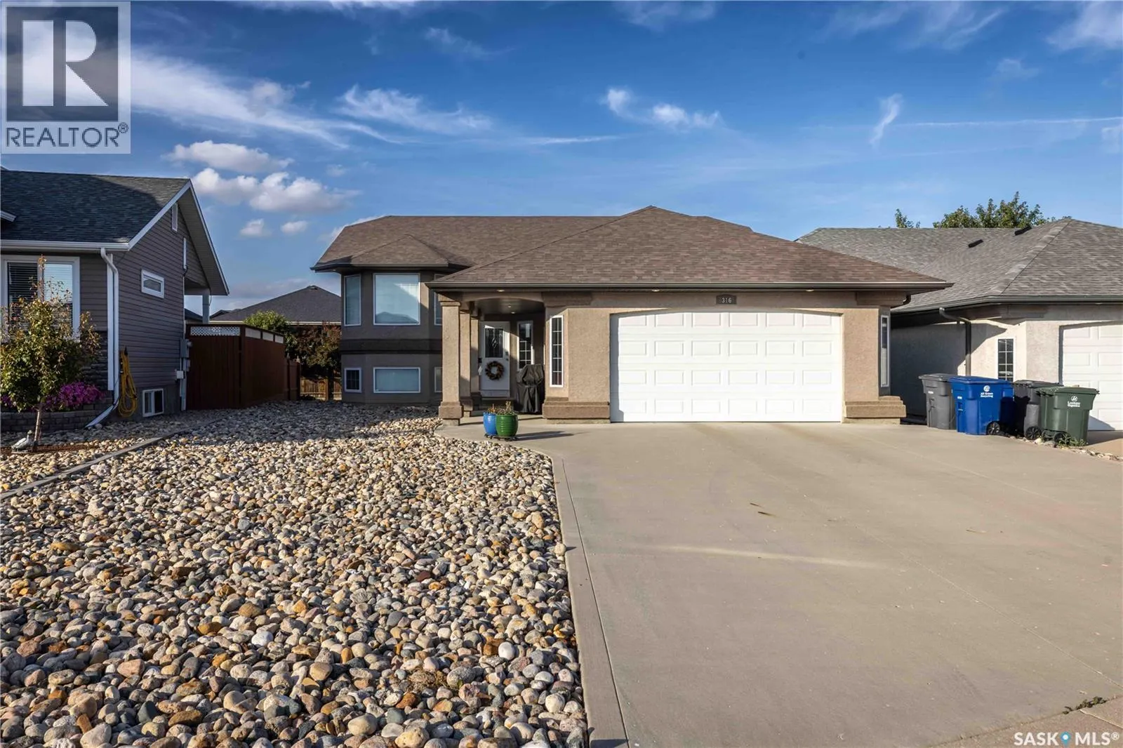 316 Lakeridge DRIVE