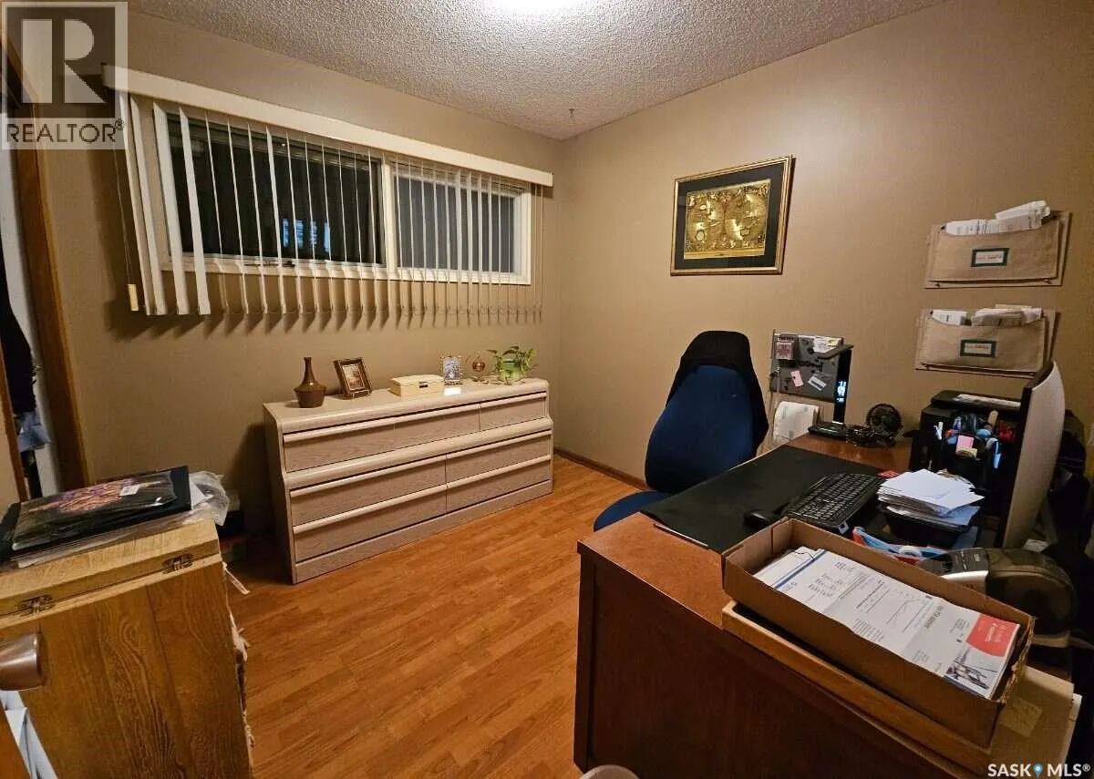 549 Laurier DRIVE
