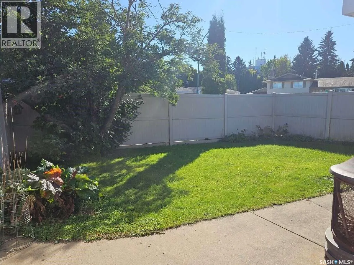 549 Laurier DRIVE