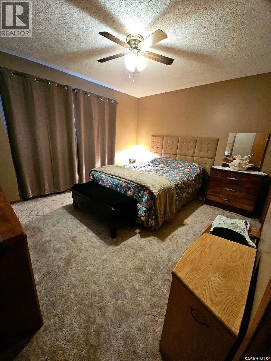 549 Laurier DRIVE