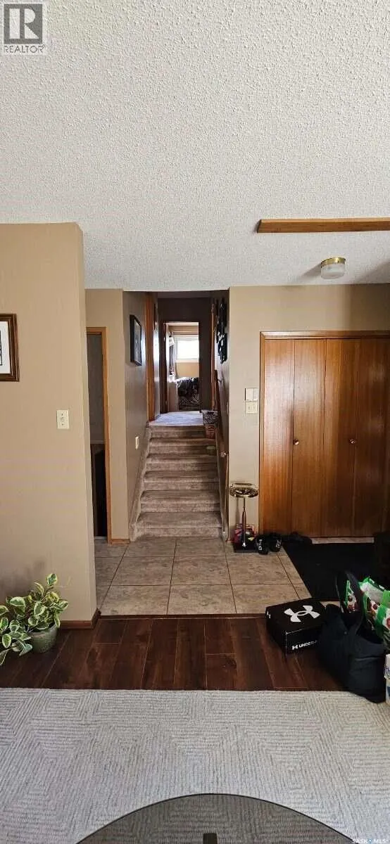 549 Laurier DRIVE